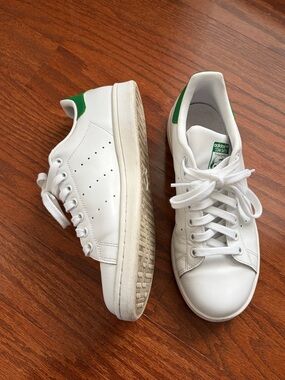 Adidas Originals Womens Stan Smith Sneaker Style B24105, 7